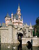 Sleeping+beauty+castle+silhouette