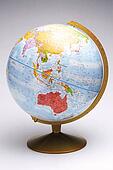 World+map+globe+australia